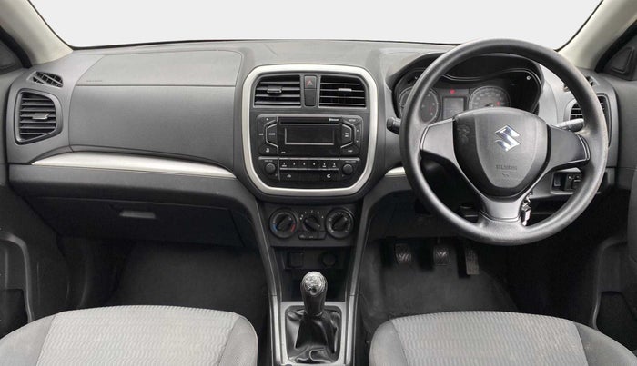 2017 Maruti Vitara Brezza LDI (O), Diesel, Manual, 99,717 km, Dashboard