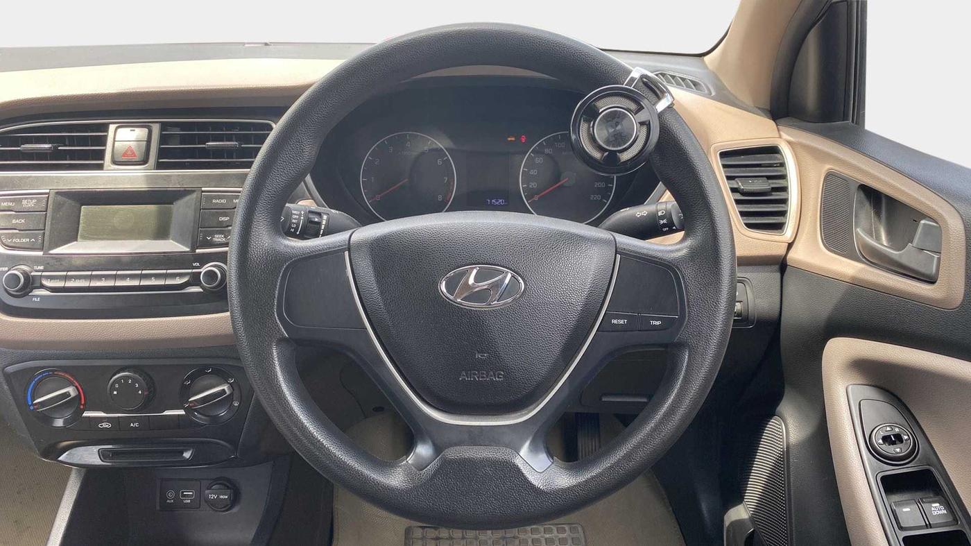 2018 Hyundai Elite i20 MAGNA EXECUTIVE 1.2, Petrol, Manual, 71,618 km, Steering Wheel Close Up