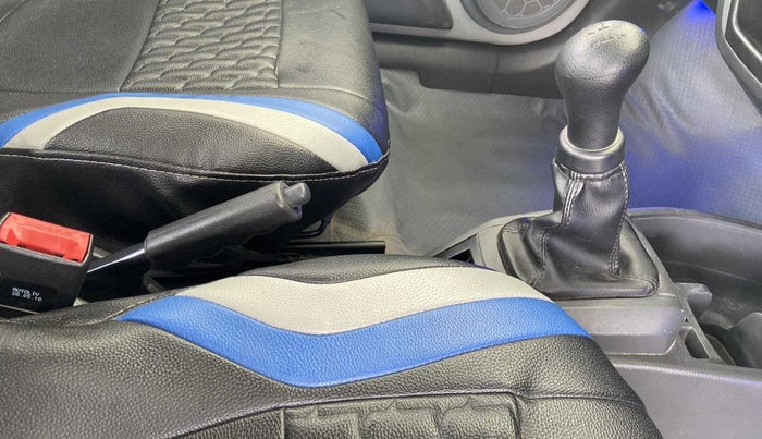 2018 Maruti Alto 800 LXI, Petrol, Manual, 24,739 km, Gear Lever