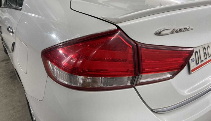 2019 Maruti Ciaz ZETA 1.5 SHVS MT PETROL, Petrol, Manual, 49,347 km, Left tail light - Minor damage