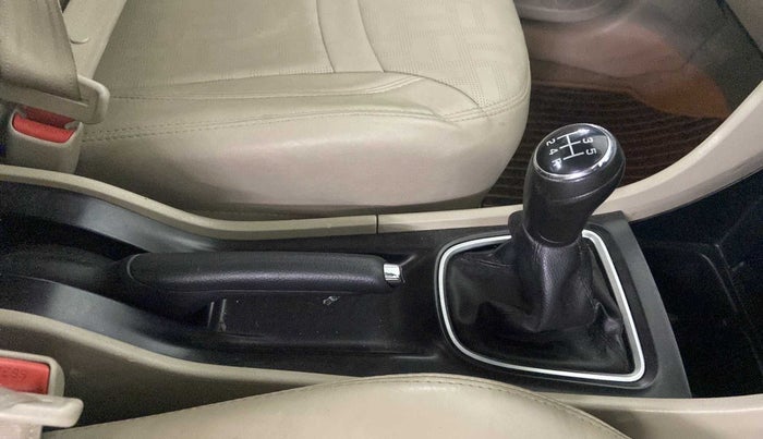 2019 Maruti Ciaz ZETA 1.5 SHVS MT PETROL, Petrol, Manual, 49,347 km, Gear Lever