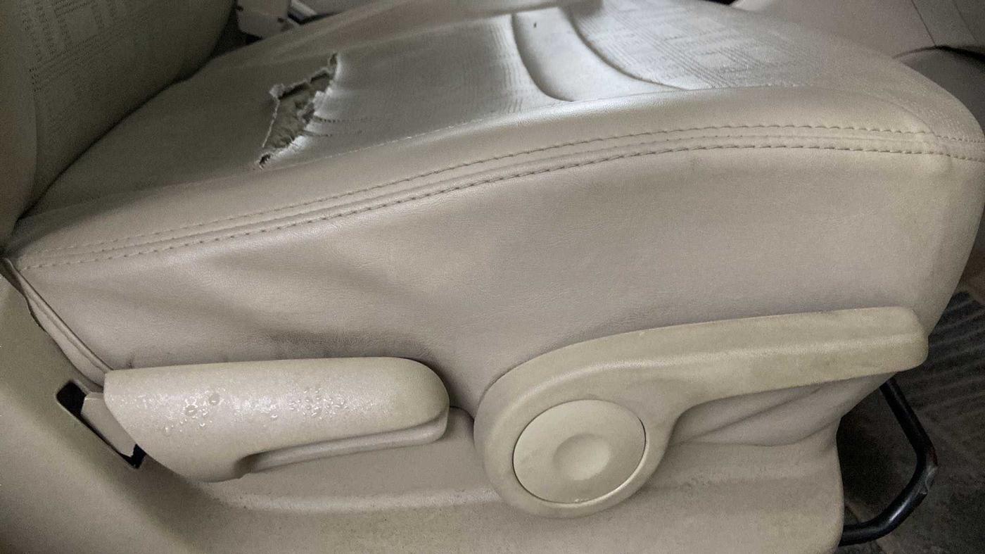 2019 Maruti Ciaz ZETA 1.5 SHVS MT PETROL, Petrol, Manual, 49,347 km, Driver Side Adjustment Panel