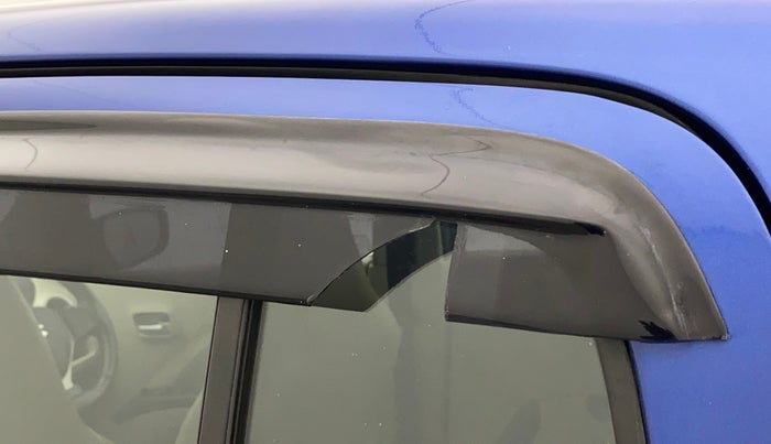 2017 Maruti Celerio ZXI, Petrol, Manual, 58,492 km, Rear left door - Door visor damaged