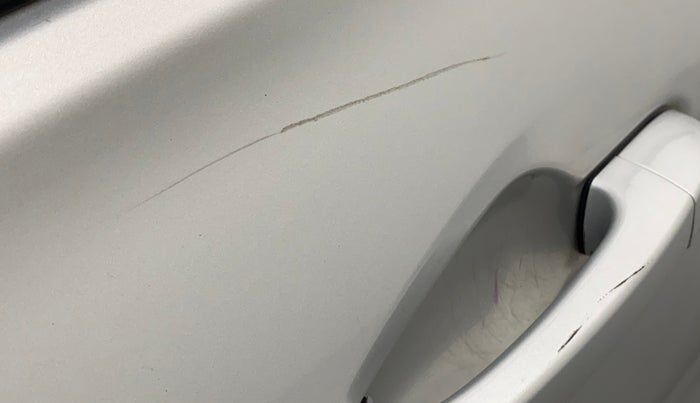 2020 Tata Tiago XZ PLUS PETROL, Petrol, Manual, 26,235 km, Front passenger door - Minor scratches