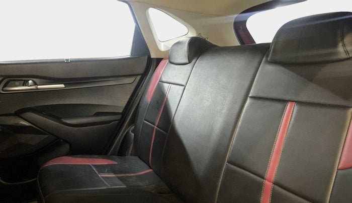 2020 KIA SELTOS HTK PLUS 1.5 DIESEL, Diesel, Manual, 47,004 km, Right Side Rear Door Cabin