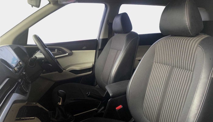 2022 KIA CARENS PRESTIGE 1.5 PETROL 7 STR, Petrol, Manual, 12,036 km, Right Side Front Door Cabin