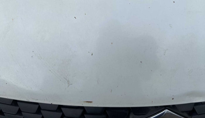 2012 Maruti Swift VDI, Diesel, Manual, 1,00,686 km, Bonnet (hood) - Slight discolouration