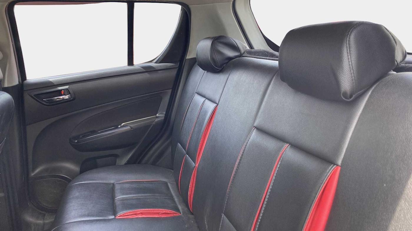 2012 Maruti Swift VDI, Diesel, Manual, 1,00,686 km, Right Side Rear Door Cabin