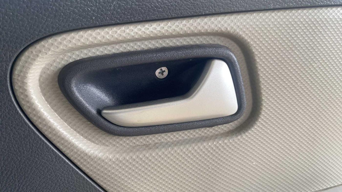 2018 Maruti Alto K10 VXI, Petrol, Manual, 24,198 km, Driver Side Door Panels Control
