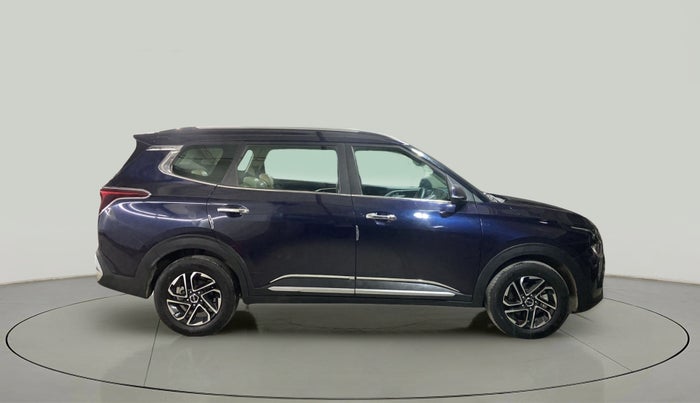 2022 KIA CARENS LUXURY 1.4 PETROL 7 STR, Petrol, Manual, 11,834 km, Right Side View