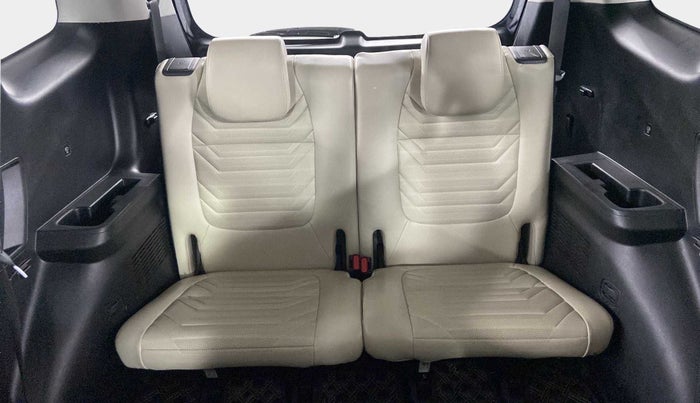 2022 KIA CARENS LUXURY 1.4 PETROL 7 STR, Petrol, Manual, 11,834 km, Third Seat Row ( optional )
