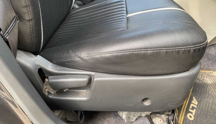 2017 Maruti Alto K10 VXI (O) AMT, Petrol, Automatic, 43,202 km, Driver Side Adjustment Panel