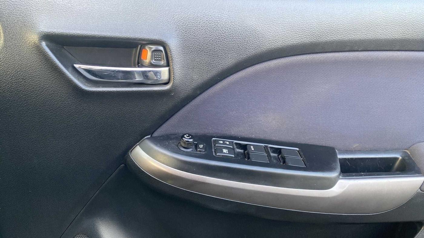 2019 Maruti Baleno DELTA PETROL 1.2, Petrol, Manual, 19,238 km, Driver Side Door Panels Control