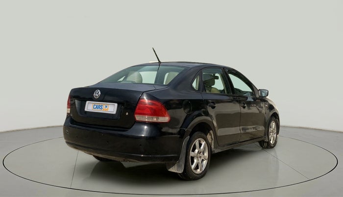 2013 Volkswagen Vento HIGHLINE DIESEL 1.6, Diesel, Manual, 83,708 km, Right Back Diagonal