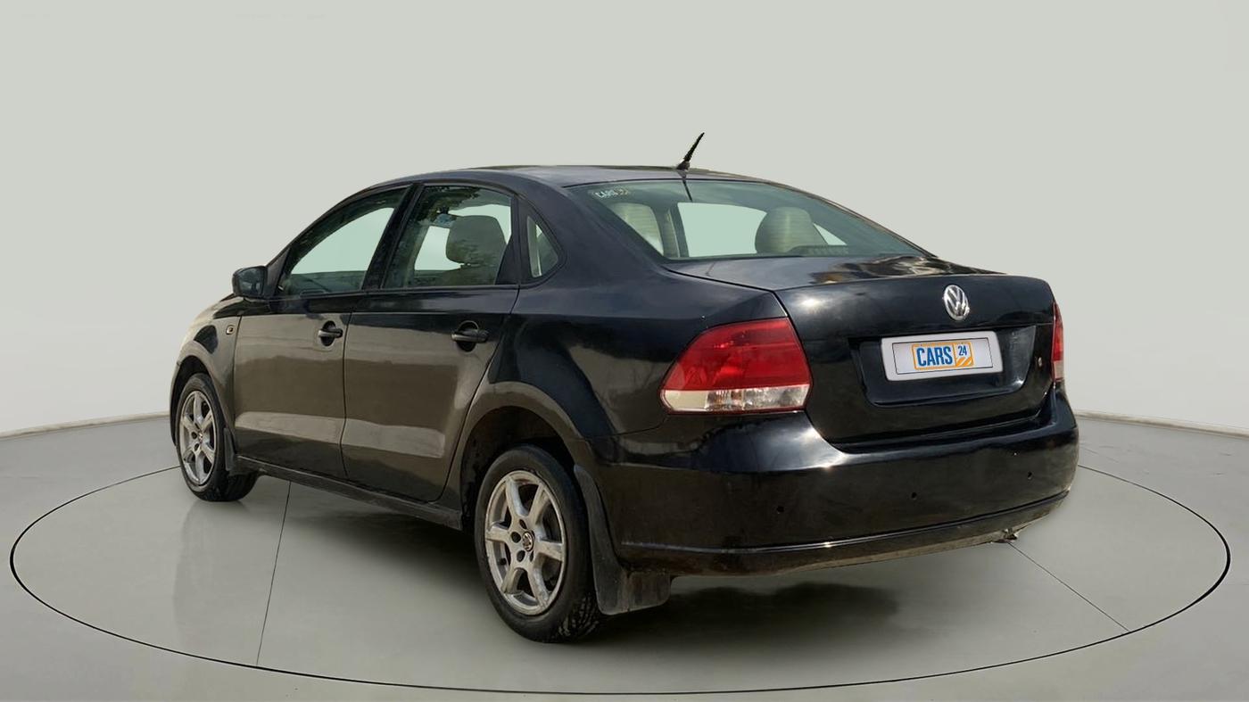 2013 Volkswagen Vento HIGHLINE DIESEL 1.6, Diesel, Manual, 83,708 km, Left Back Diagonal