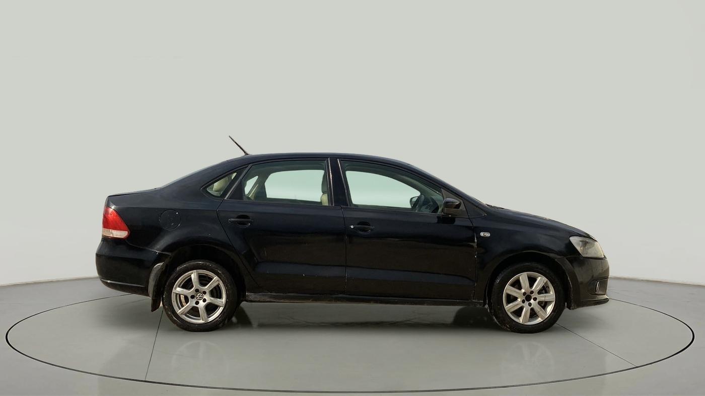 2013 Volkswagen Vento HIGHLINE DIESEL 1.6, Diesel, Manual, 83,708 km, Right Side