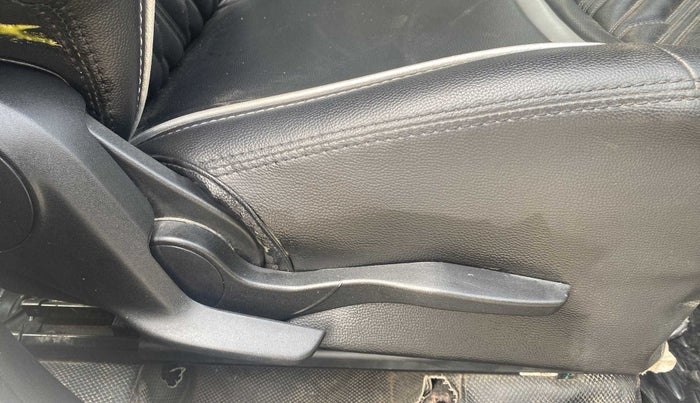 2019 Maruti Swift VXI, Petrol, Manual, 25,984 km, Driver Side Adjustment Panel
