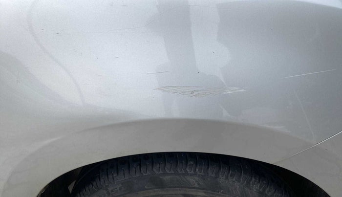 2019 Maruti Swift VXI, Petrol, Manual, 25,984 km, Right fender - Minor scratches