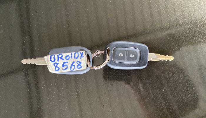 2018 Renault Kwid RXL, Petrol, Manual, 21,276 km, Key Close Up