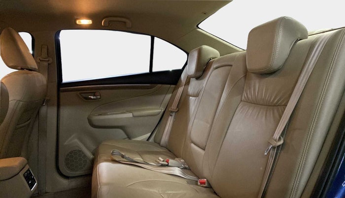 2020 Maruti Ciaz ALPHA  AT 1.5 SHVS PETROL, Petrol, Automatic, 28,132 km, Right Side Rear Door Cabin