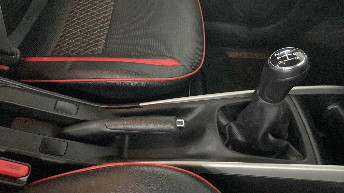 2018 Maruti Baleno DELTA PETROL 1.2, Petrol, Manual, 65,540 km, Gear Lever