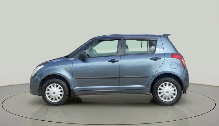 2010 Maruti Swift VXI, Petrol, Manual, 1,29,179 km, Left Side