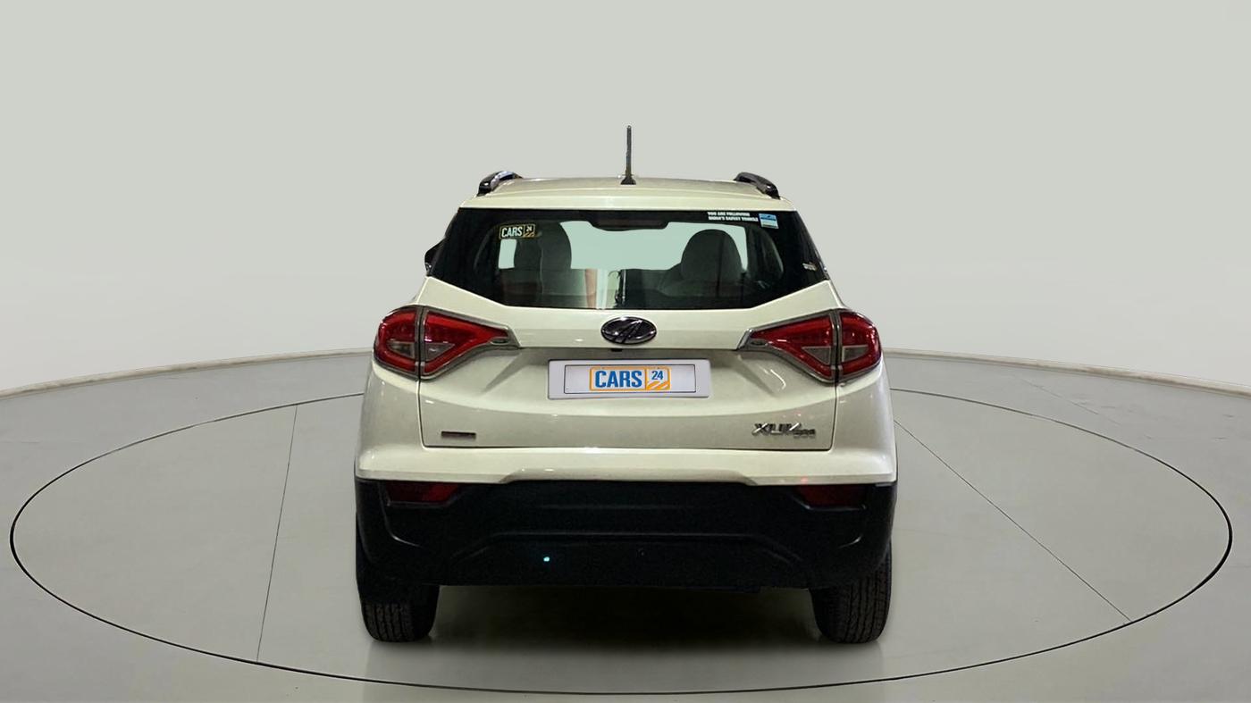 2022 Mahindra XUV300 W6 1.5 DIESEL AMT, Diesel, Automatic, 13,439 km, Back/Rear