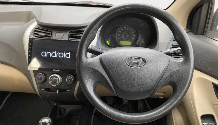 2018 Hyundai Eon ERA +, Petrol, Manual, 50,458 km, Steering Wheel Close Up