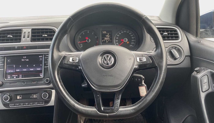 2018 Volkswagen Polo HIGHLINE PLUS 1.0 16 ALLOY, Petrol, Manual, 28,899 km, Steering Wheel Close Up