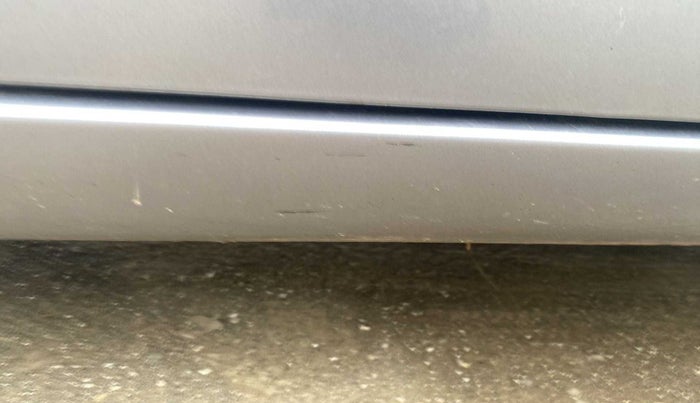 2017 Maruti Wagon R 1.0 VXI AMT, Petrol, Automatic, 42,179 km, Right running board - Minor scratches