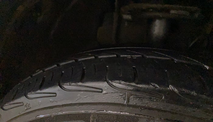 2019 Tata Tiago XE PETROL, Petrol, Manual, 95,568 km, Right Front Tyre Tread