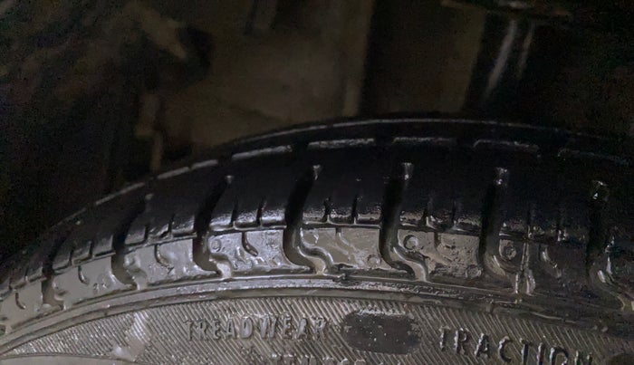 2019 Tata Tiago XE PETROL, Petrol, Manual, 95,568 km, Right Rear Tyre Tread