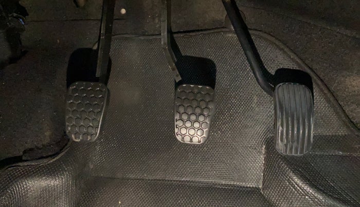 2019 Tata Tiago XE PETROL, Petrol, Manual, 95,568 km, Pedals