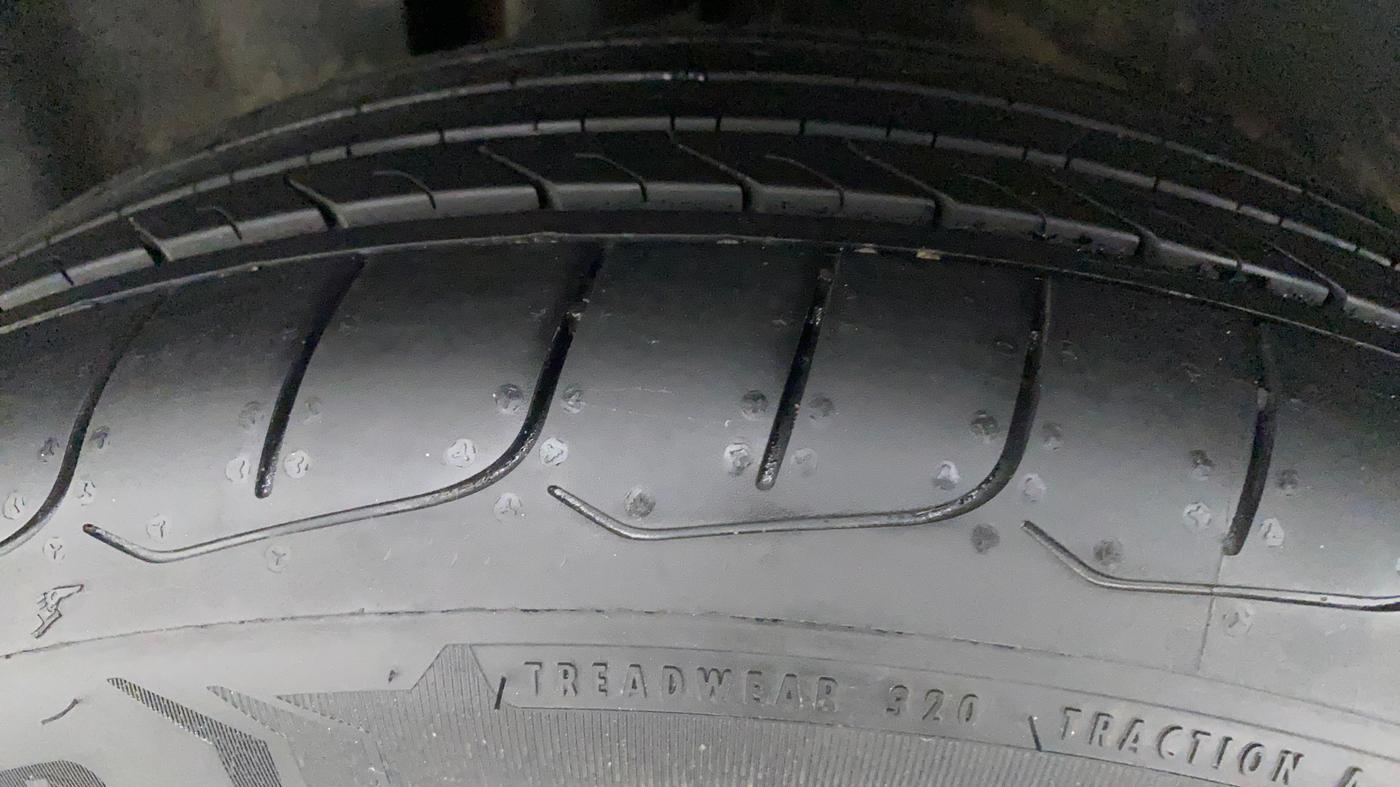 2020 MG HECTOR SHARP HYBRID 1.5 PETROL, Petrol, Manual, 73,886 km, Right Rear Tyre Tread