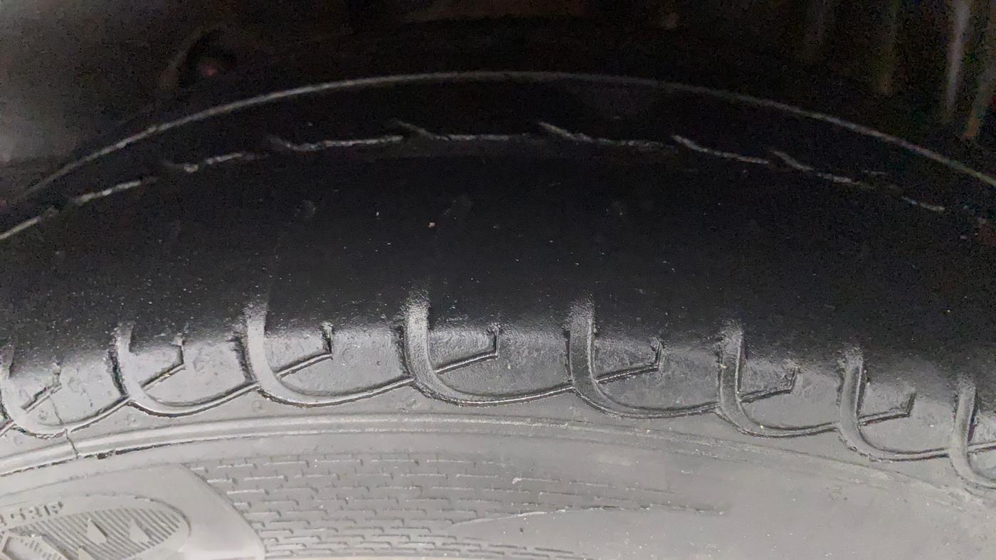 2018 Tata Tiago XZ PETROL, Petrol, Manual, 39,246 km, Left Rear Tyre Tread