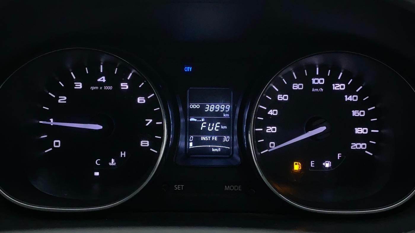 2018 Tata Tiago XZ PETROL, Petrol, Manual, 39,246 km, Odometer Image
