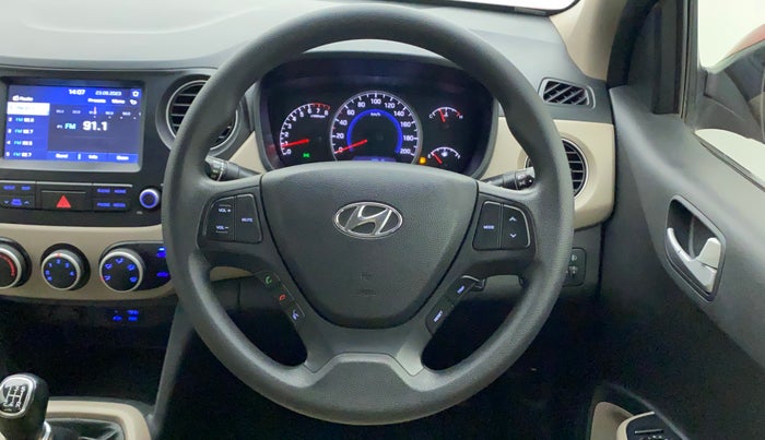 2017 Hyundai Grand i10 SPORTZ (O) 1.2 KAPPA VTVT, Petrol, Manual, 90,255 km, Steering Wheel Close Up