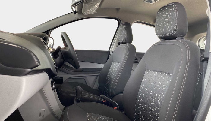 2022 Tata Tiago XE PETROL, Petrol, Manual, 5,070 km, Right Side Front Door Cabin