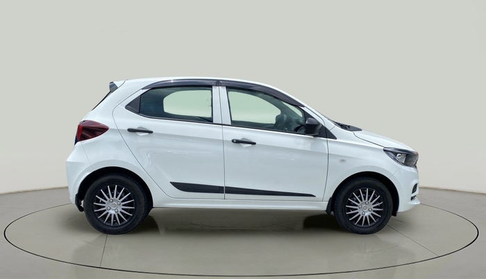 2022 Tata Tiago XE PETROL, Petrol, Manual, 5,070 km, Right Side View