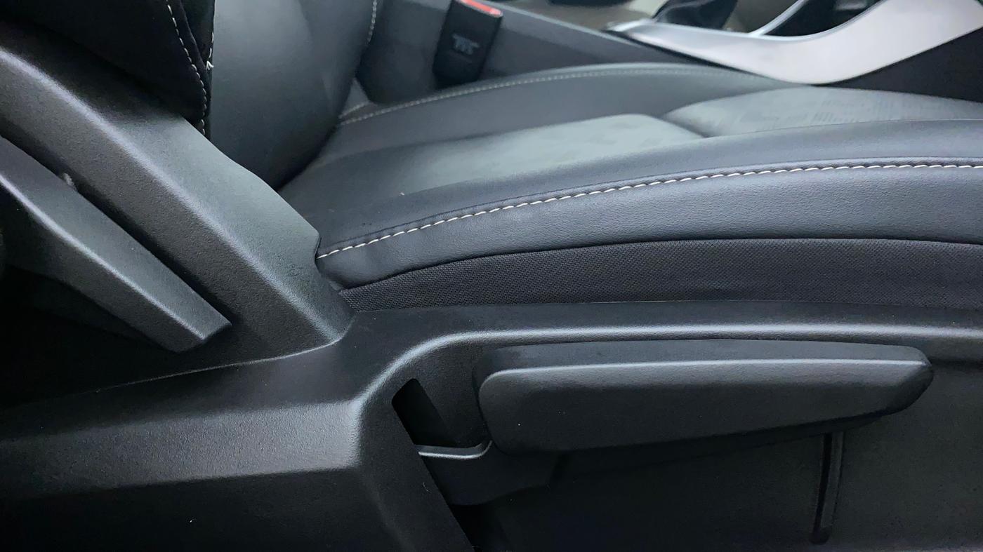 2022 Tata ALTROZ XZA PLUS, Petrol, Automatic, 5,971 km, Driver Side Adjustment Panel
