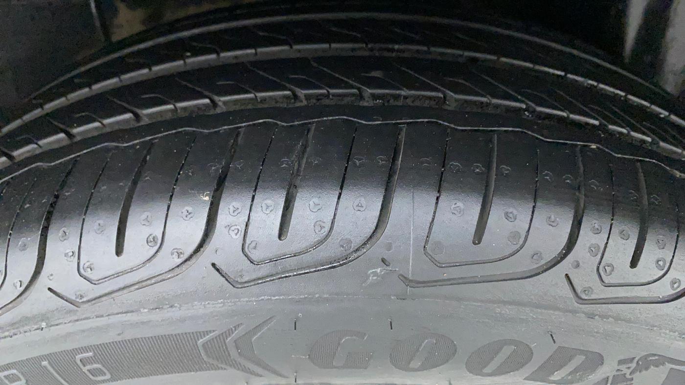 2022 Tata ALTROZ XZA PLUS, Petrol, Automatic, 5,971 km, Left Rear Tyre Tread