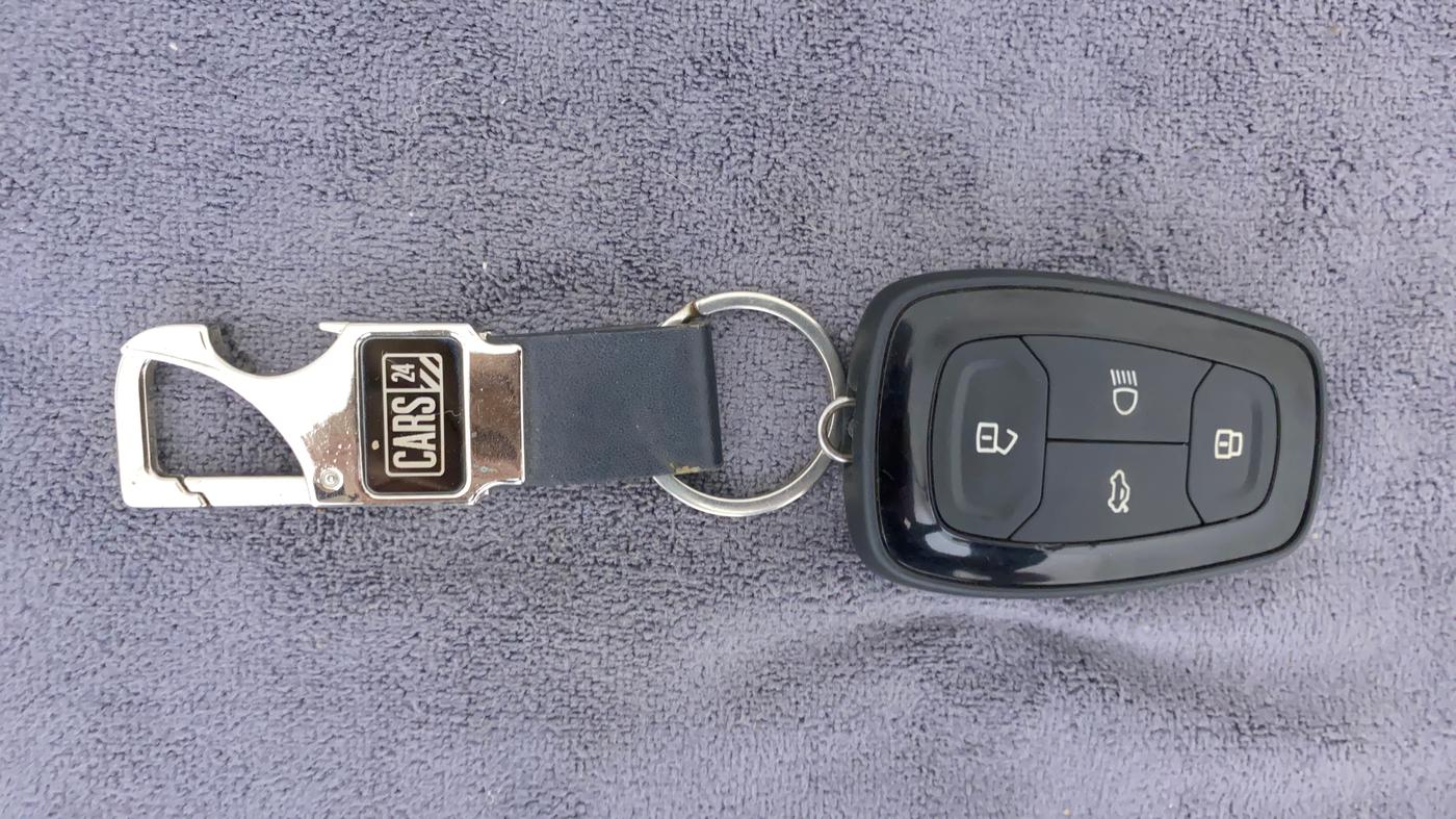 2022 Tata ALTROZ XZA PLUS, Petrol, Automatic, 5,971 km, Key Close Up