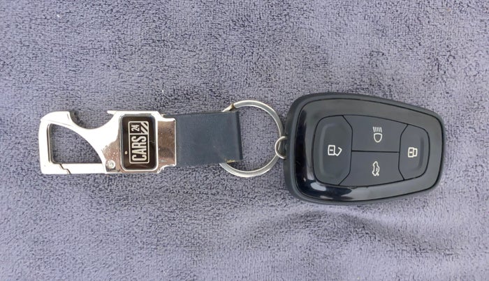 2022 Tata ALTROZ XZA PLUS, Petrol, Automatic, 5,971 km, Key Close Up