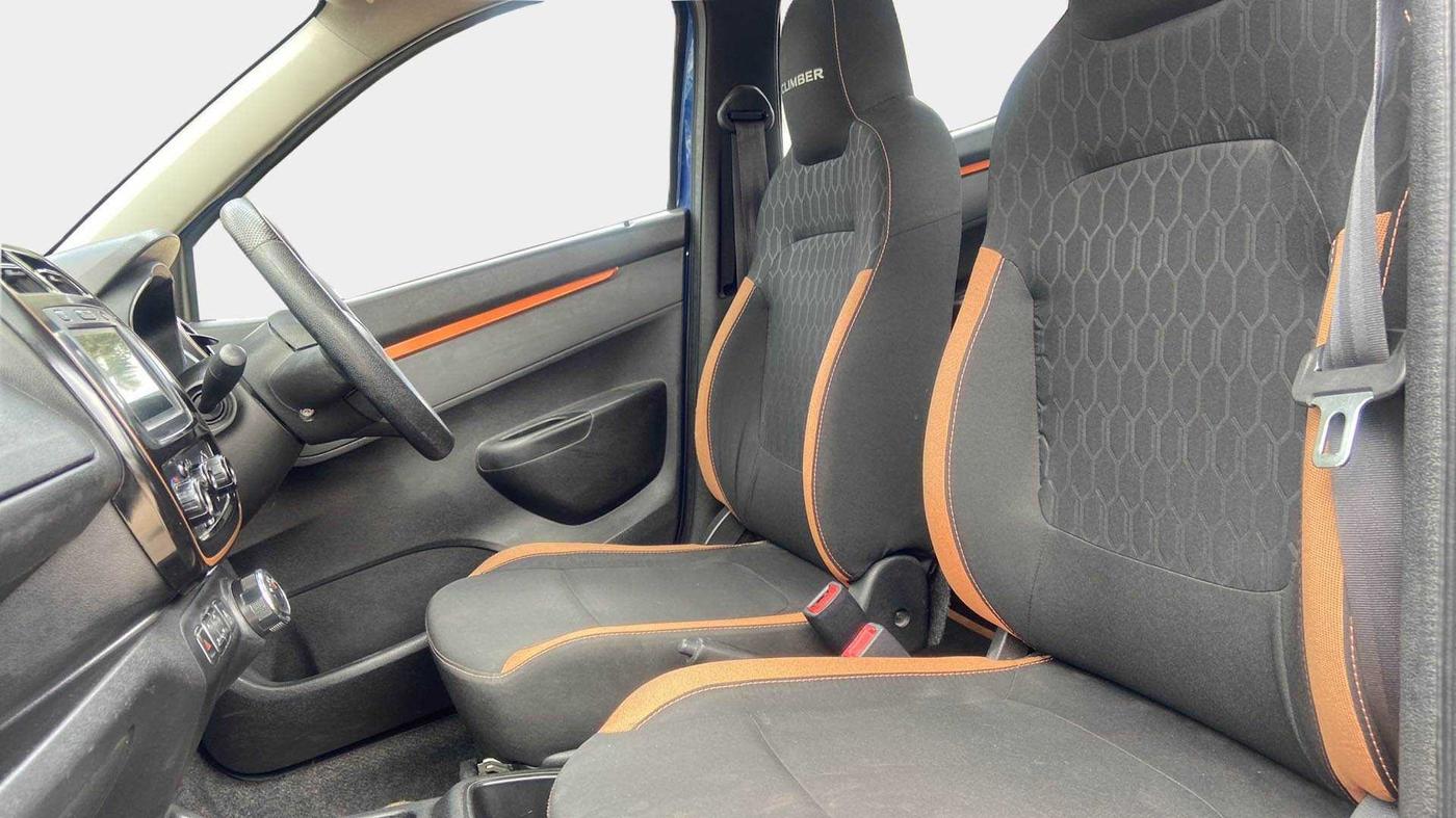 2019 Renault Kwid CLIMBER 1.0 AMT, Petrol, Automatic, 19,792 km, Right Side Front Door Cabin