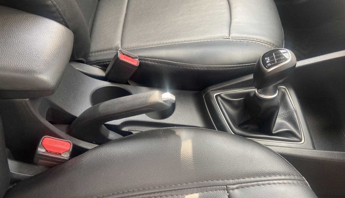 2016 Hyundai Elite i20 ASTA 1.4 CRDI (O), Diesel, Manual, 32,148 km, Gear Lever