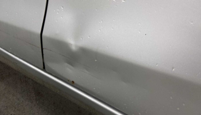 2016 Maruti Celerio ZXI, Petrol, Manual, 17,617 km, Rear left door - Slightly dented