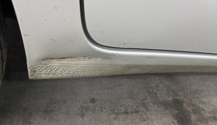 2016 Maruti Celerio ZXI, Petrol, Manual, 17,617 km, Right running board - Slightly rusted