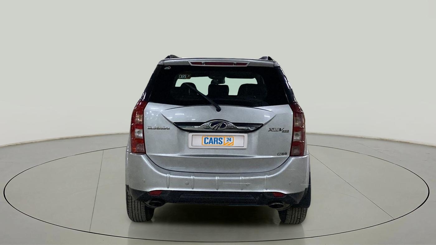 2017 Mahindra XUV500 W10, Diesel, Manual, 83,480 km, Back/Rear