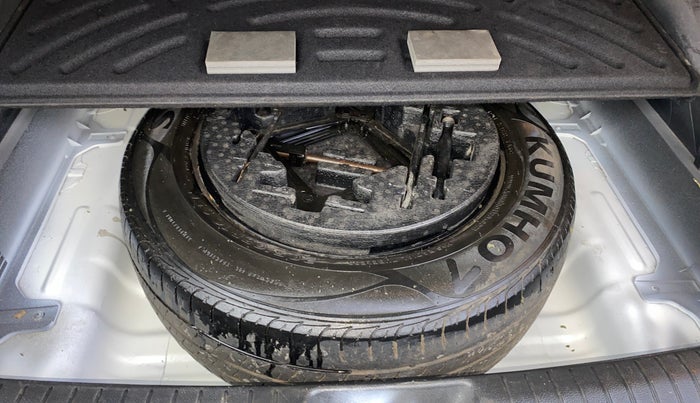 2017 Hyundai Creta SX PLUS 1.6 PETROL, Petrol, Manual, 78,220 km, Spare Tyre