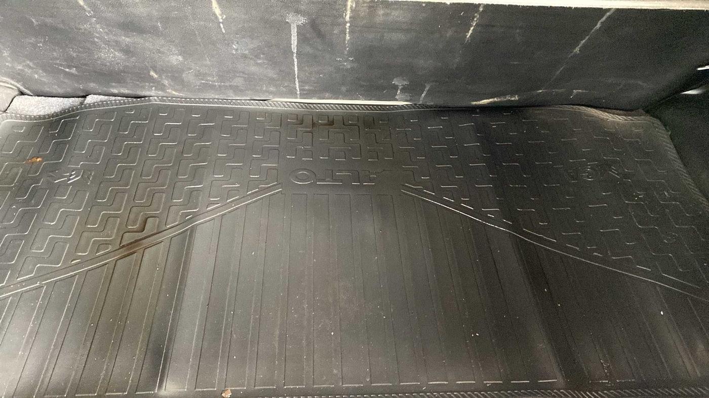 2019 Maruti Alto VXI, Petrol, Manual, 37,225 km, Boot Inside
